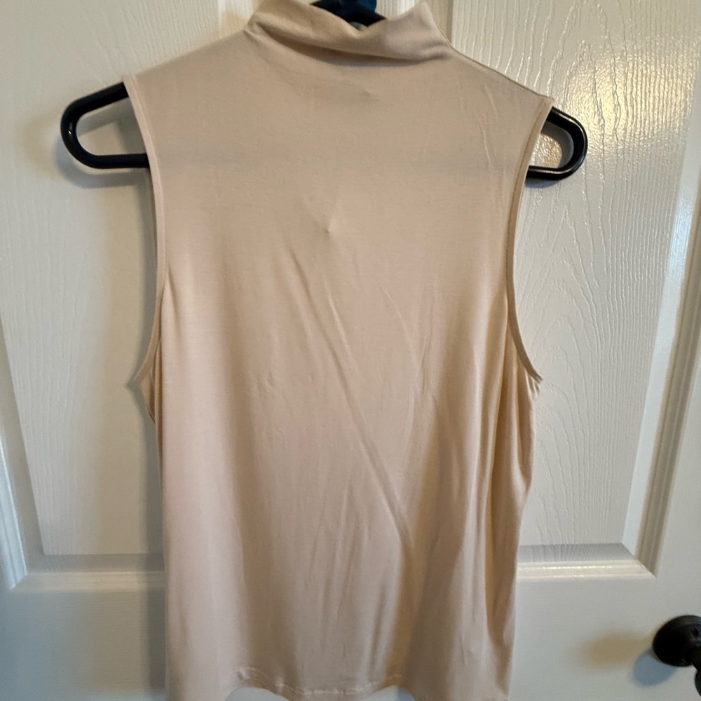 Sleeveless Light Beige / Cream Turtleneck Top